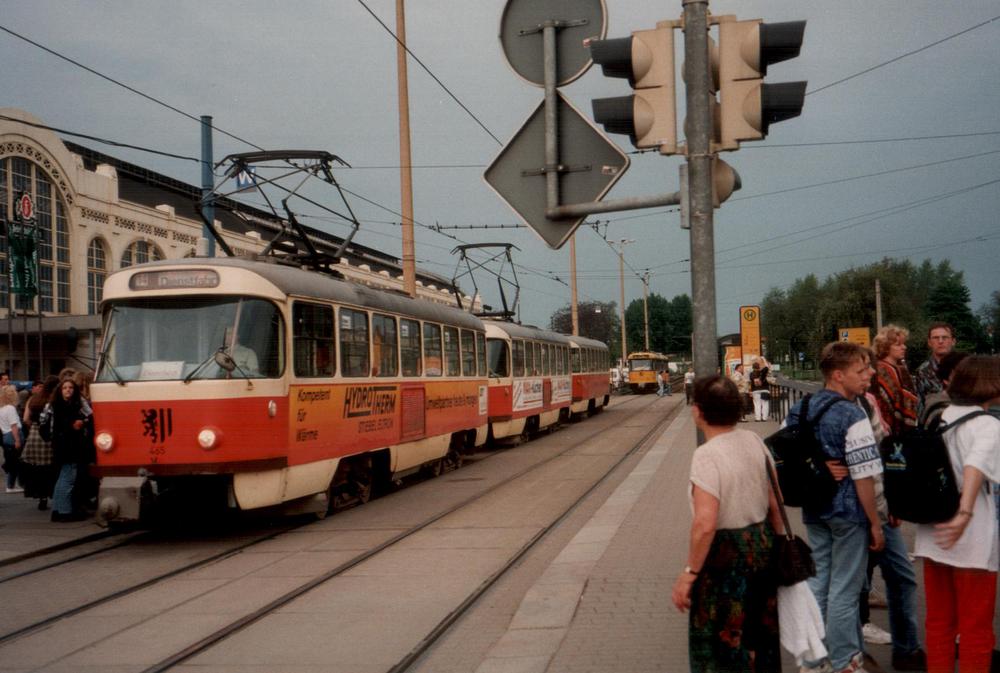 Tatrawagenzug in Dresden, Mai 1996
