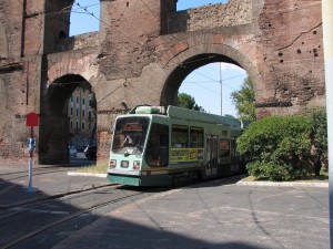Straßenbahn an der Porta Maggiore