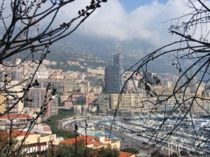 Blick auf Monte Carlo vom Weg in die Altstadt von Monaco, Monaco, 2006
