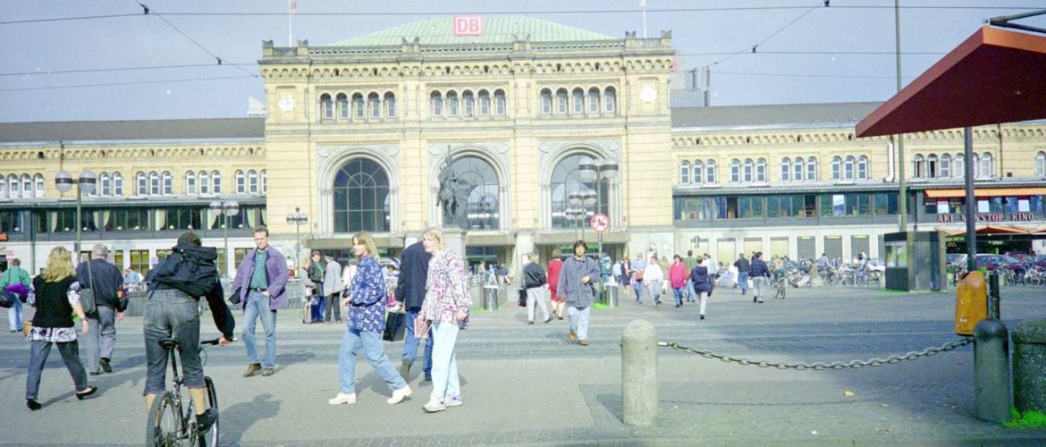 Ernst-August-Platz, Oktober 1995
