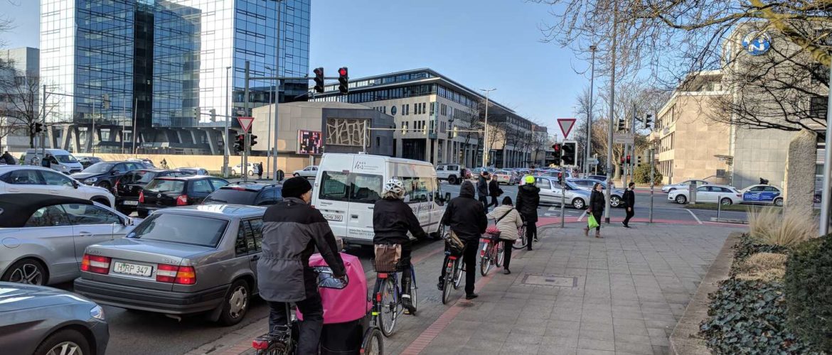 Kreuzung Berliner Allee/Schiffgraben: Unfallort (Archivfoto, März 2018)